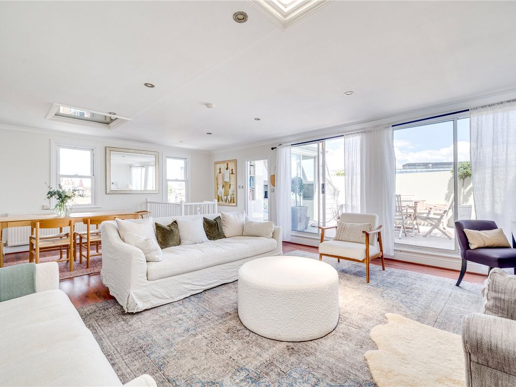 Barclay Road, Fulham Broadway, London SW6  