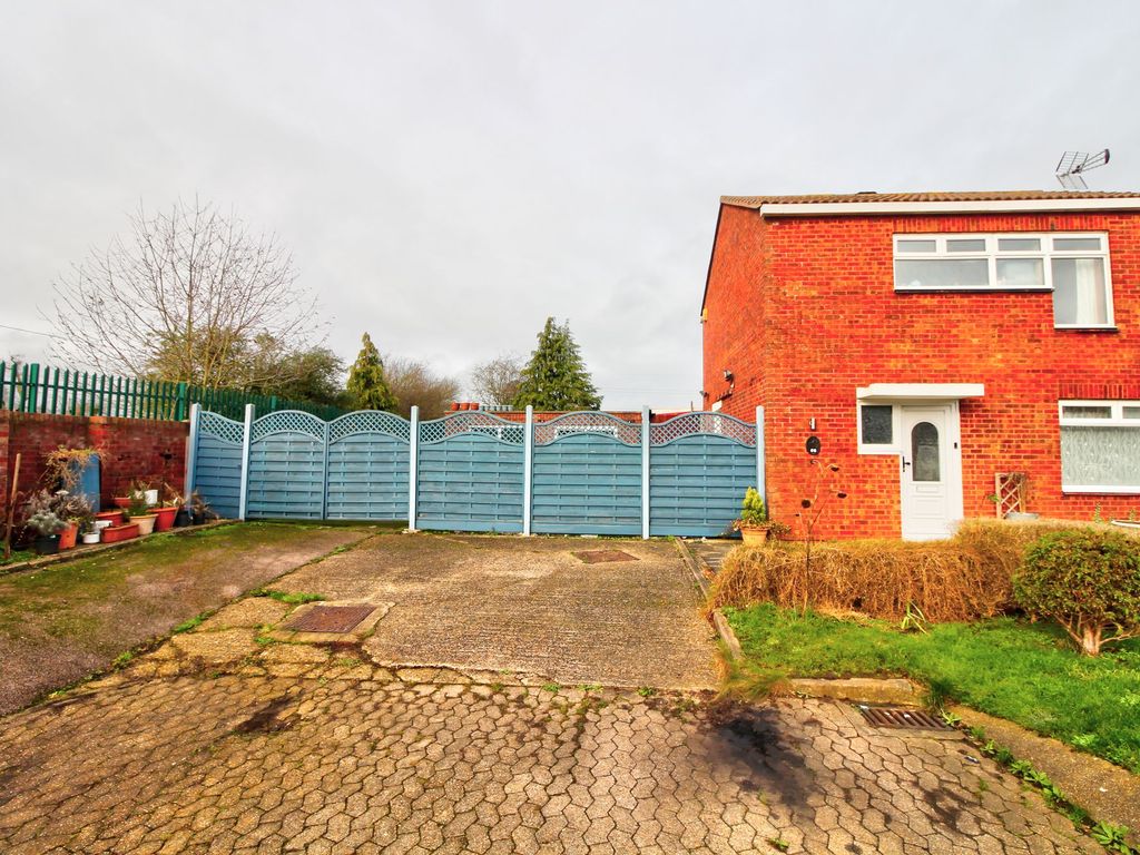 Stainer Road, Borehamwood WD6  