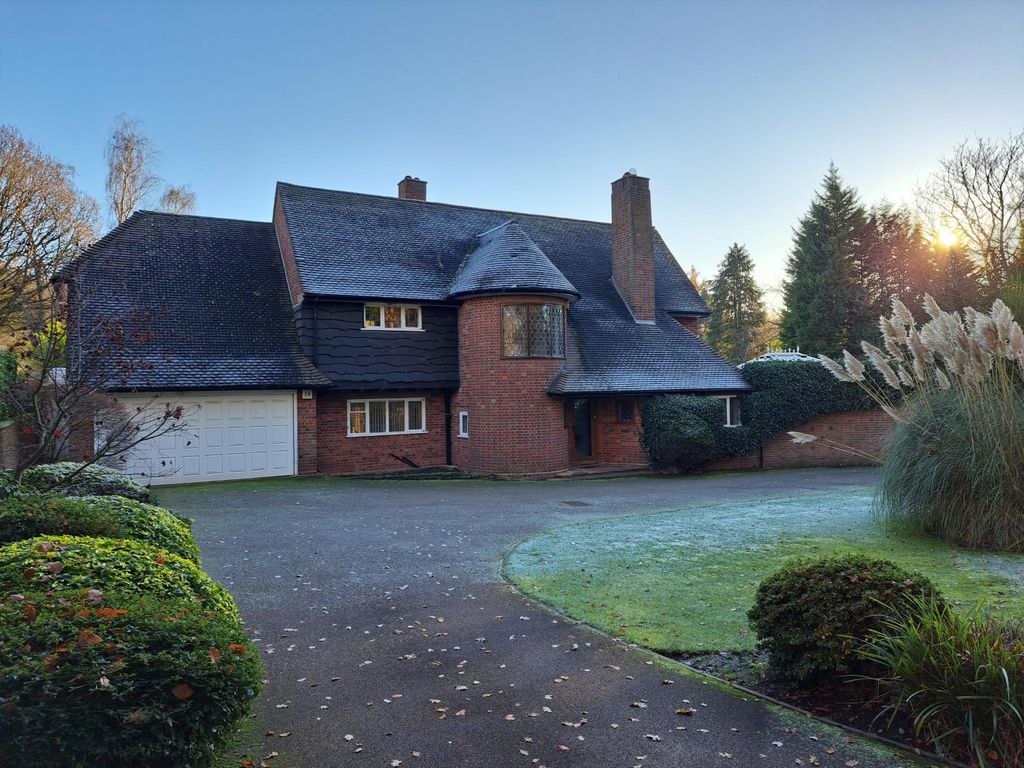 4 bed detached house for sale in Moor Hall Drive, Sutton Coldfield B75