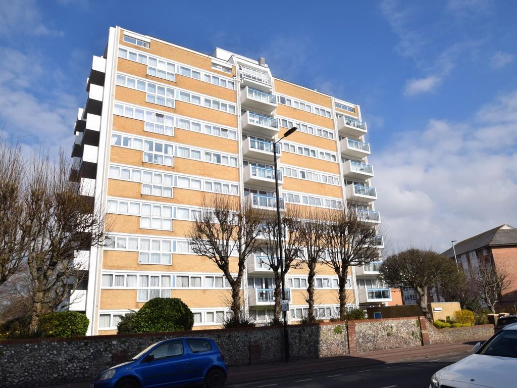 2 bed flat for sale in Hartington Place, Eastbourne BN21 Zoopla