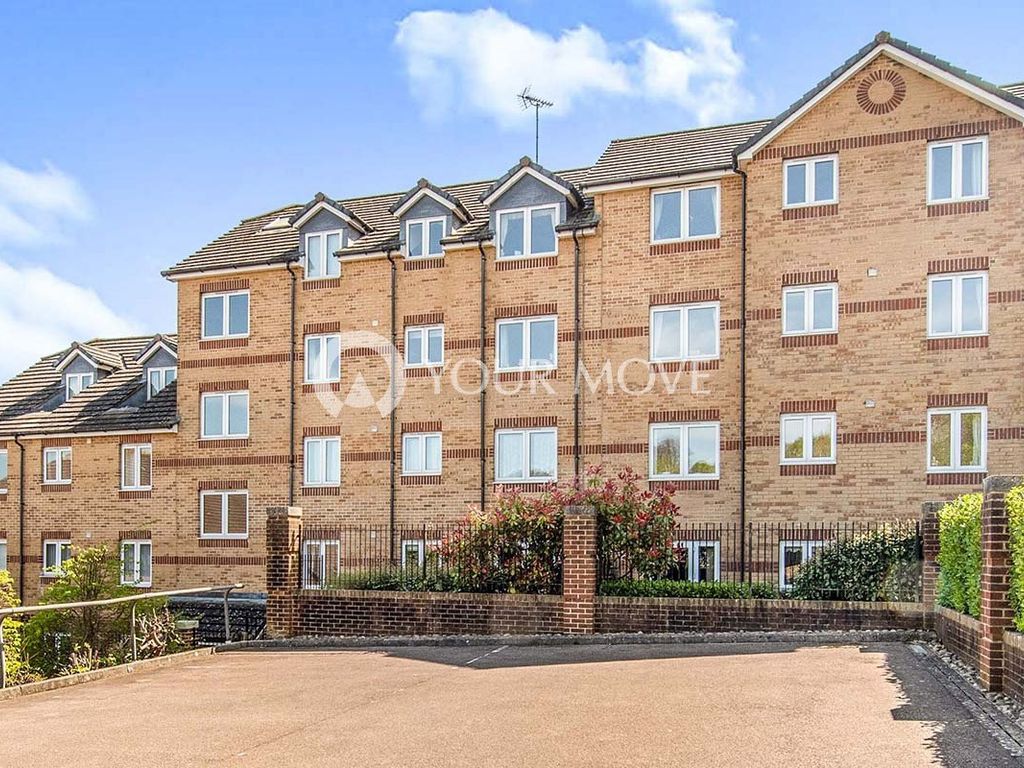 1 bed flat for sale in Woodlands Court, Walderslade Centre, Chatham