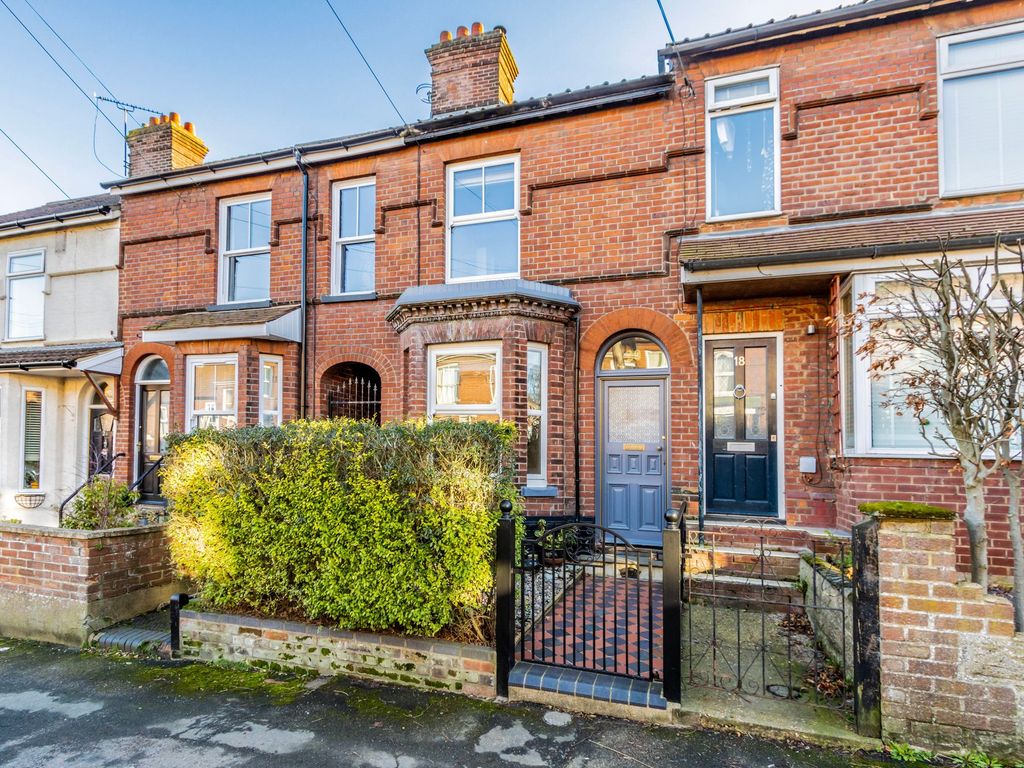 4 bed terraced house for sale in Buxton Road, Norwich NR3, £300,000