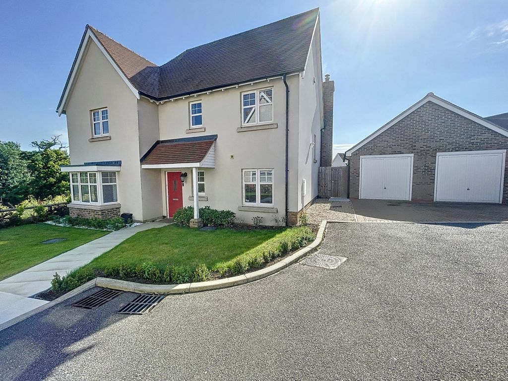 4 bed detached house for sale in Johnson Road, Stortford CM22