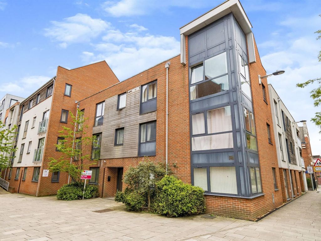 2 bed flat for sale in Castle Way, Southampton SO14 Zoopla