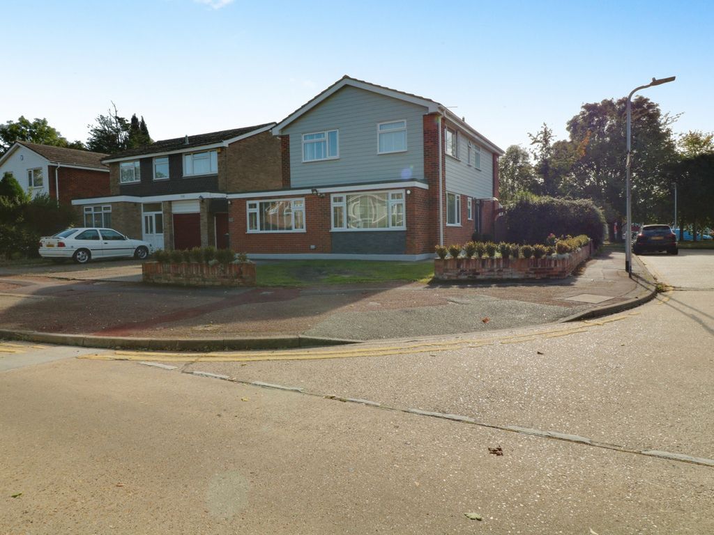 4 bed detached house for sale in Barnstaple Road, SouthendOnSea SS1