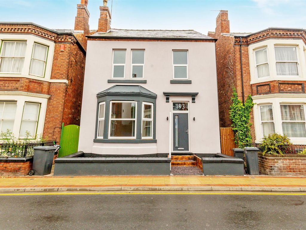 3 bed detached house for sale in Derby Road, Stapleford, Nottingham NG9