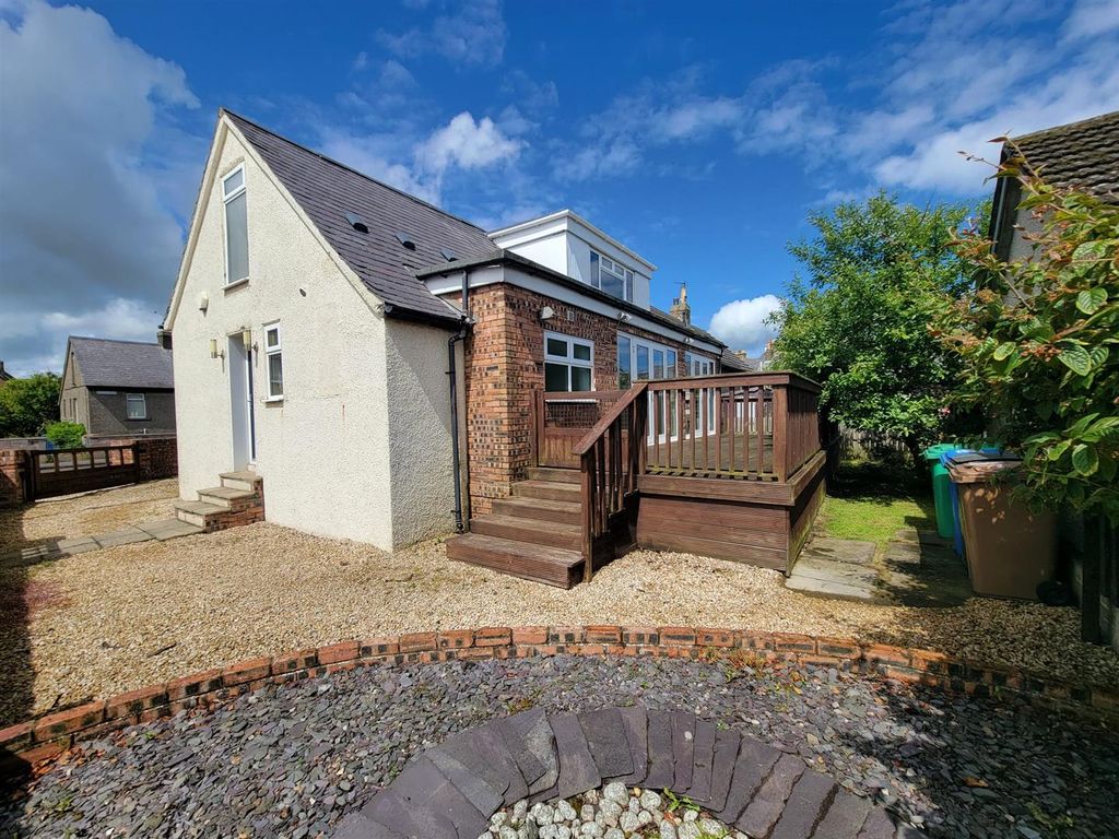 2 bed semidetached house to rent in Fowler Street, Cellardyke