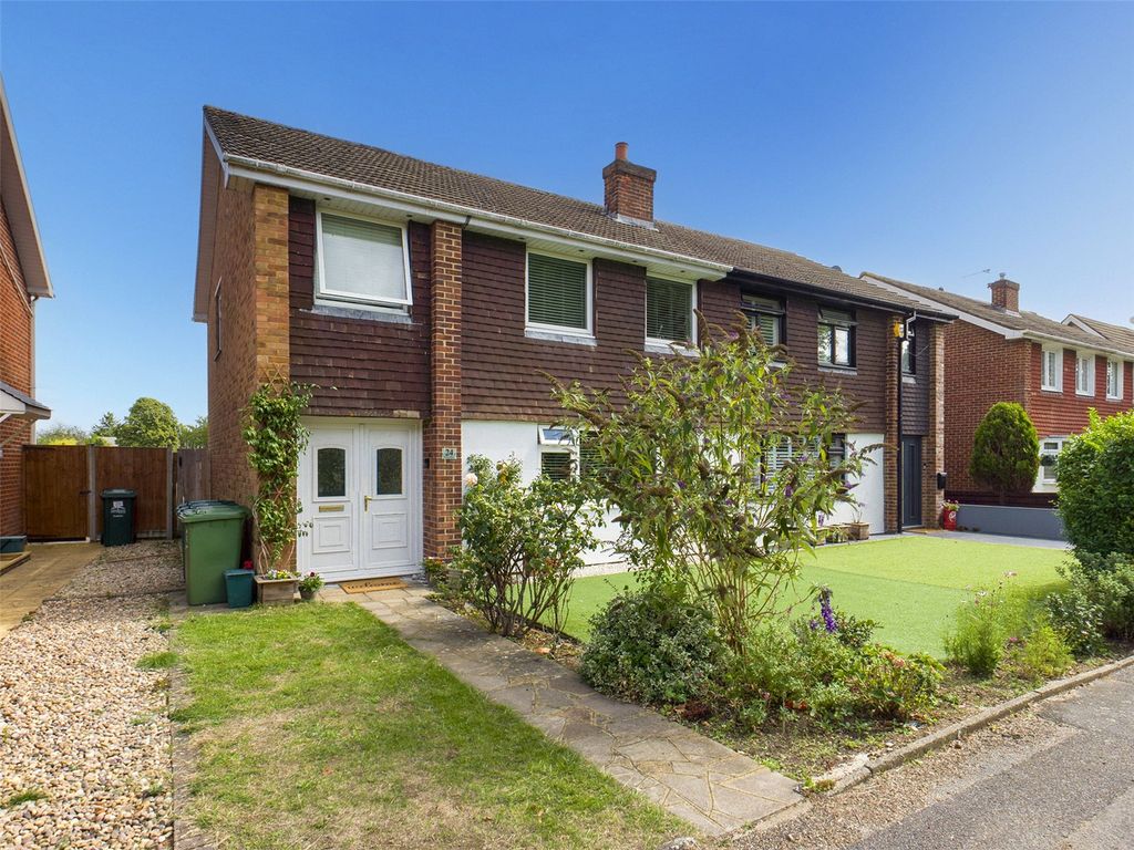 4 bed semidetached house for sale in Denman Drive, Ashford, Surrey