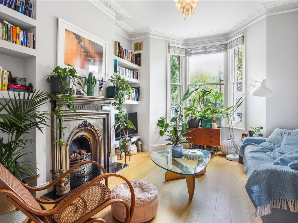 1 bed flat for sale in Mercers Road, London N19, £600,000 Zoopla