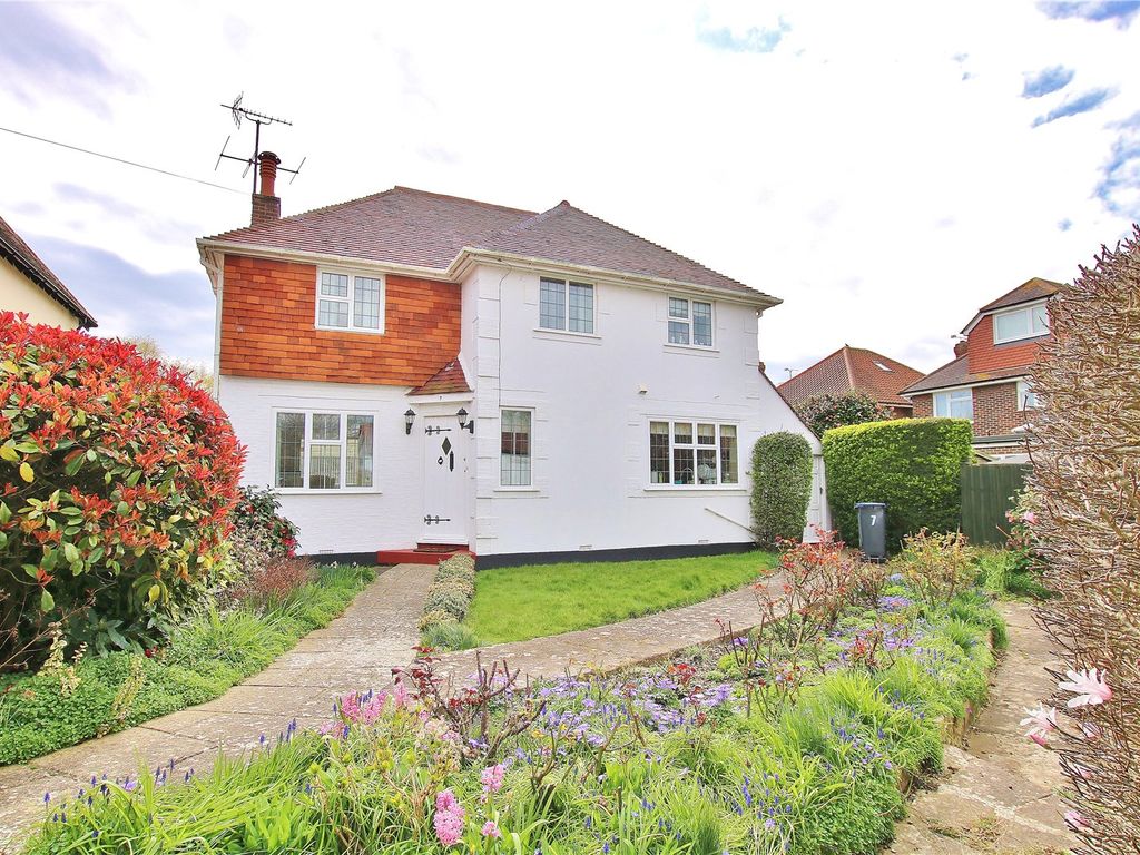 3 bed detached house for sale in Lansdowne Close, Worthing, West Sussex