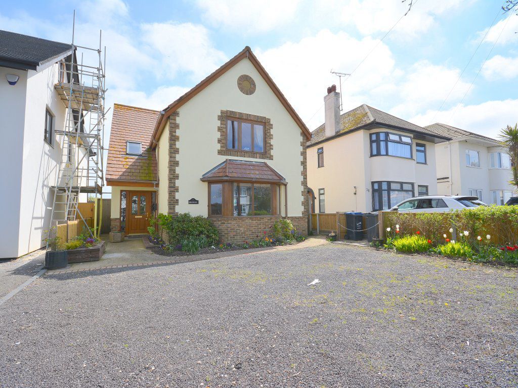 3 bed property to rent in Bearlea, Gloucester Avenue, Cliftonville CT9 Zoopla