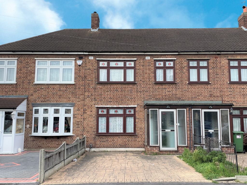 3 bed terraced house for sale in Rothbury Avenue, Rainham RM13 Zoopla