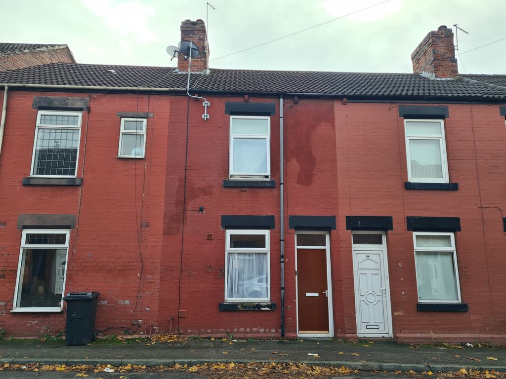 2 bed property for sale in 57 Goosebutt Street, Parkgate, Rotherham