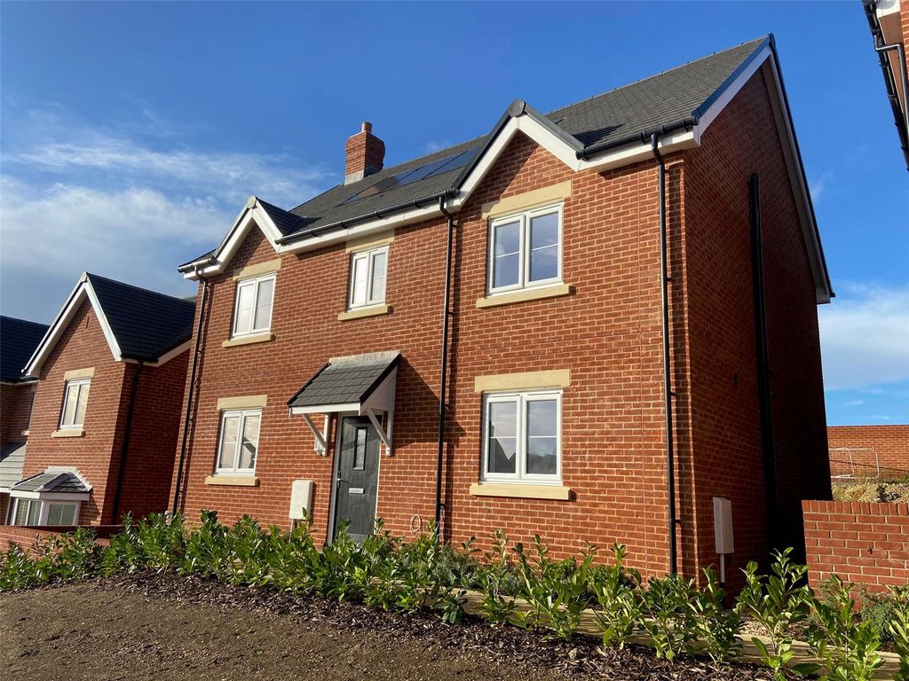New home, 4 bed detached house for sale in Thistledown Way, Selborne
