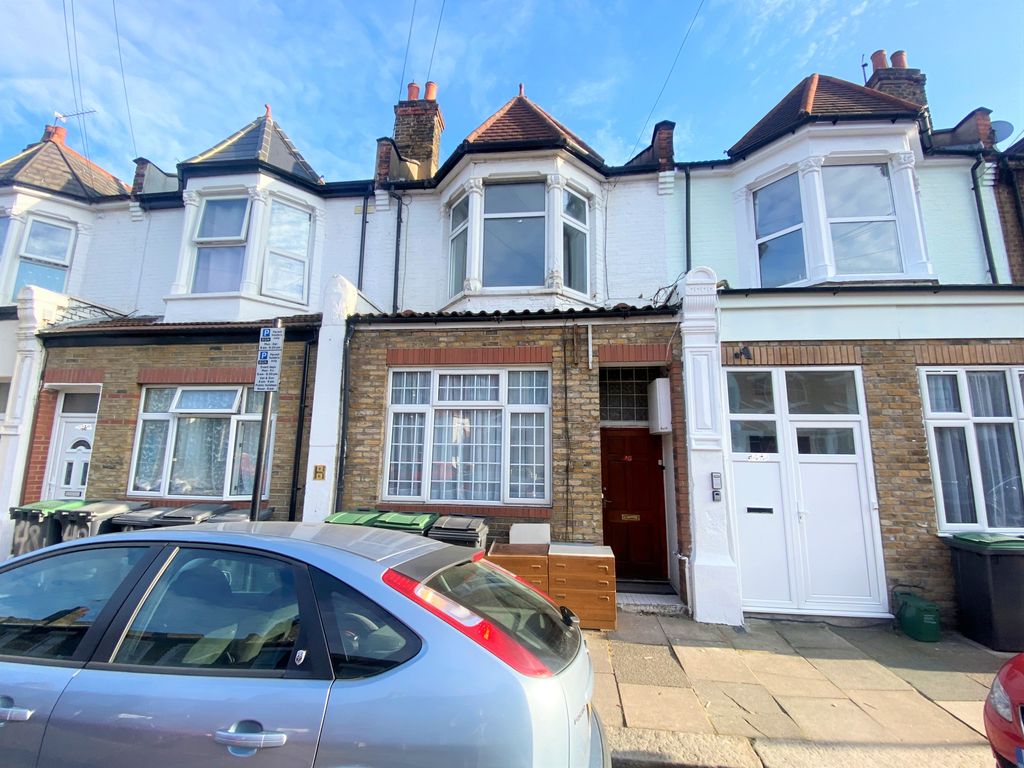 4 bed terraced house to rent in Napier Road, London N17 Zoopla