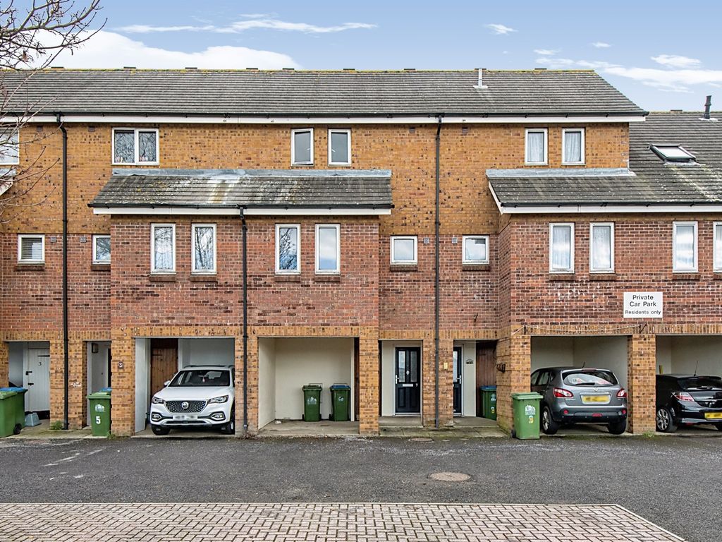3 bed town house for sale in Wharf Road, Southampton SO19 Zoopla