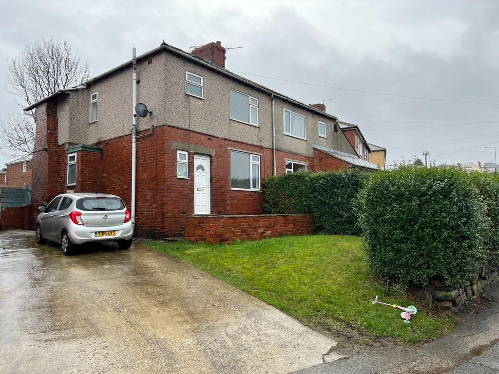 3 bed semidetached house to rent in Hawshaw Lane, Hoyland, Barnsley