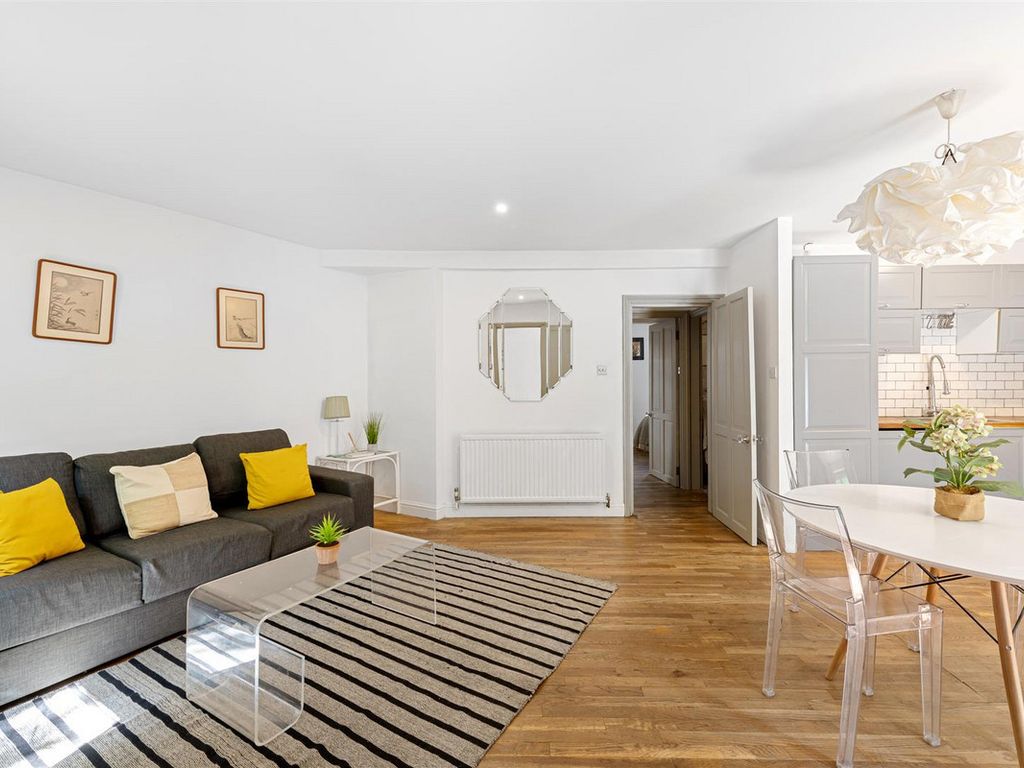 1 bed flat for sale in Chesterton Road, London W10, £625,000 Zoopla