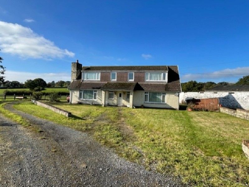 5 bed farm for sale in New Inn, Llandeilo, Carmarthenshire. SA19, £