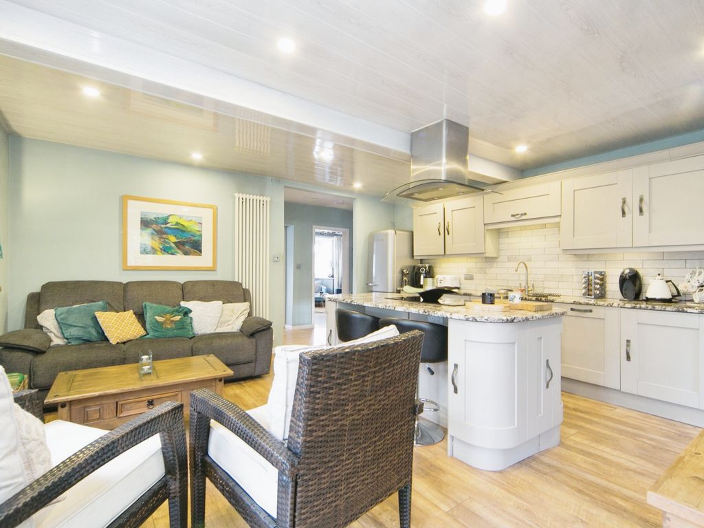 3 bed detached bungalow for sale in St. Hilarys Drive, Deganwy LL31, £