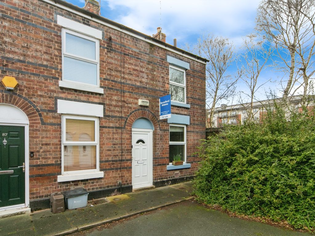 2 bed end terrace house for sale in Gloucester Street, Chester