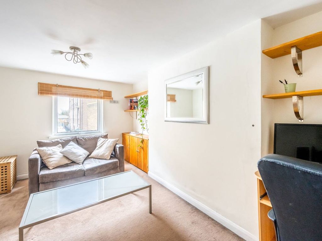 2 bed flat for sale in North End Road, Barons Court, London W14 Zoopla