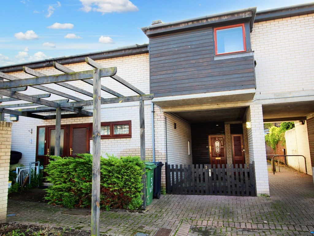1 bed to rent in Perry Street, Maidstone ME14, £950 pcm Zoopla