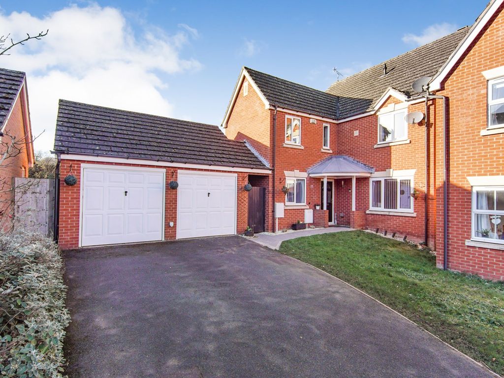 5 bed detached house for sale in Greenways, Coventry CV4, £550,000 Zoopla