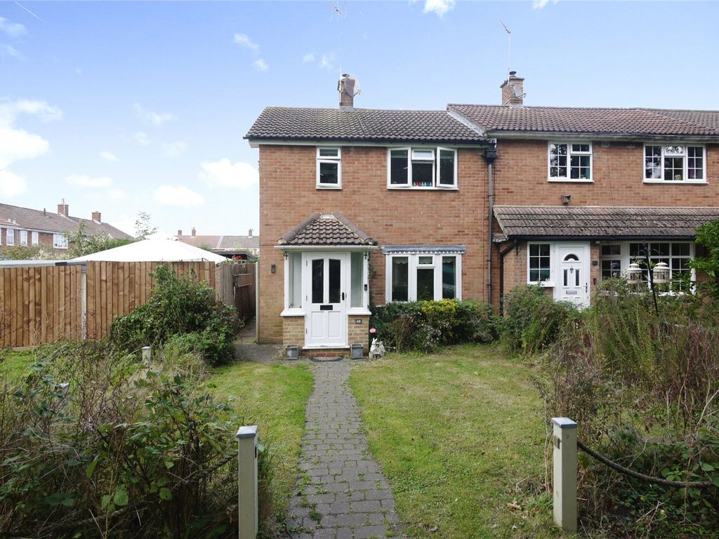 4 bed end terrace house for sale in Boundary Drive, Hutton, Brentwood