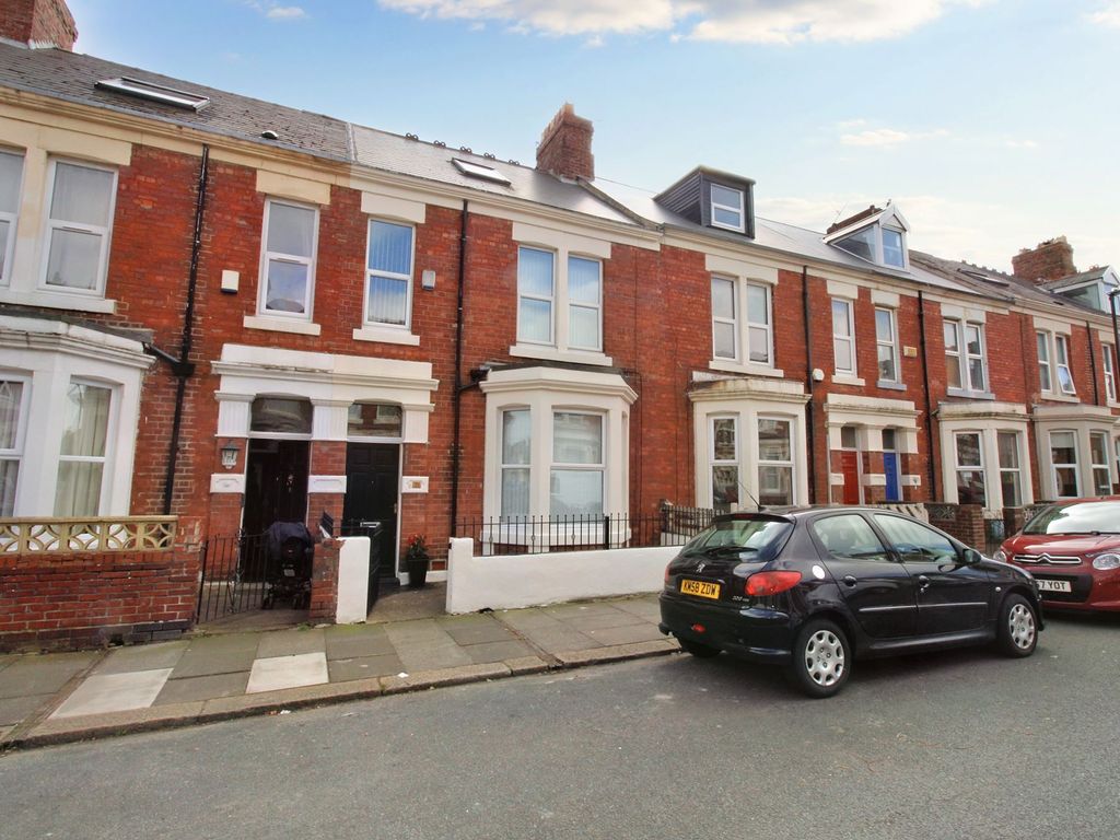6 bed terraced house for sale in Mundella Terrace, Heaton, Newcastle