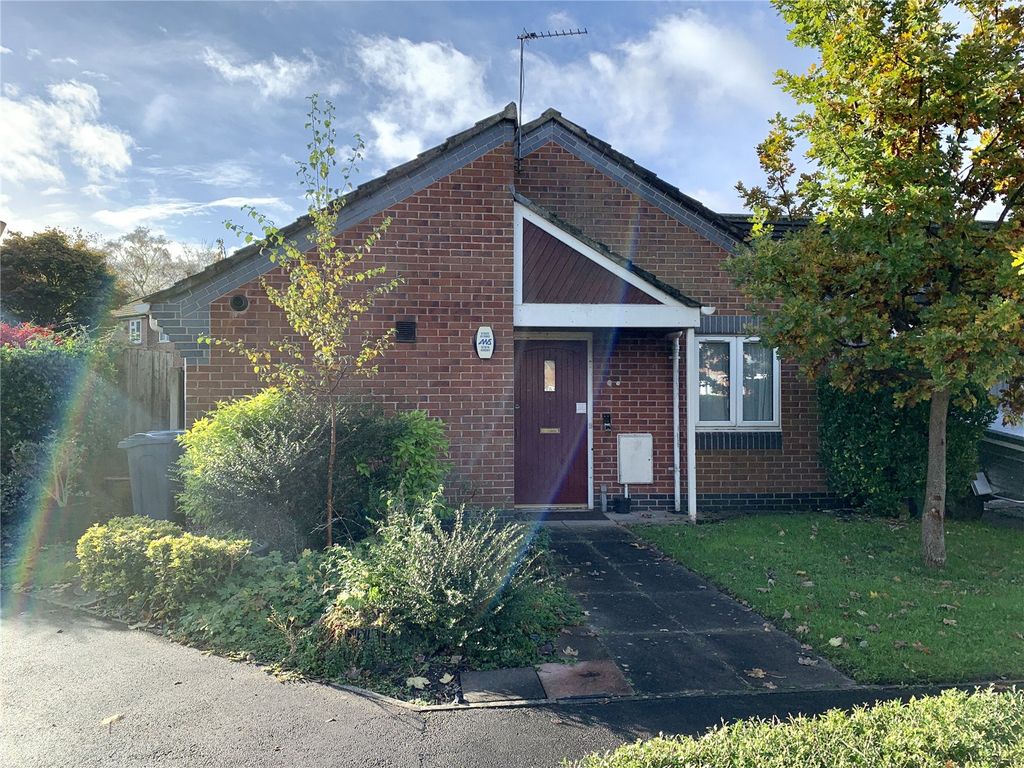 2 bed bungalow for sale in Kinderton Avenue, Manchester, Greater