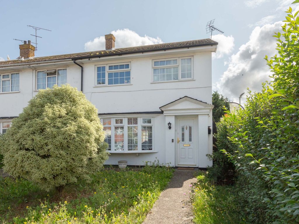 3 bed end terrace house for sale in Canterbury Road, Birchington CT7, £