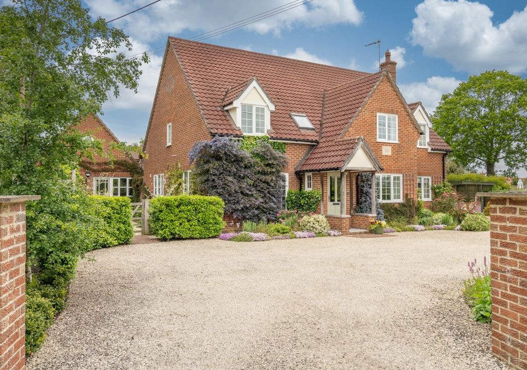 7 bed detached house for sale in Blythburgh Road, Westleton, Saxmundham IP17 Zoopla