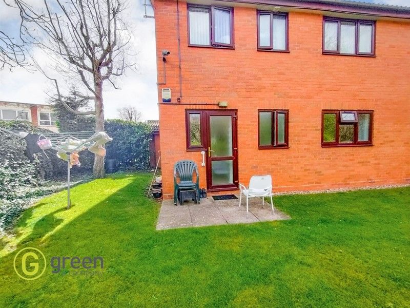 2 bed flat for sale in Alum Rock Road, Birmingham B8 Zoopla