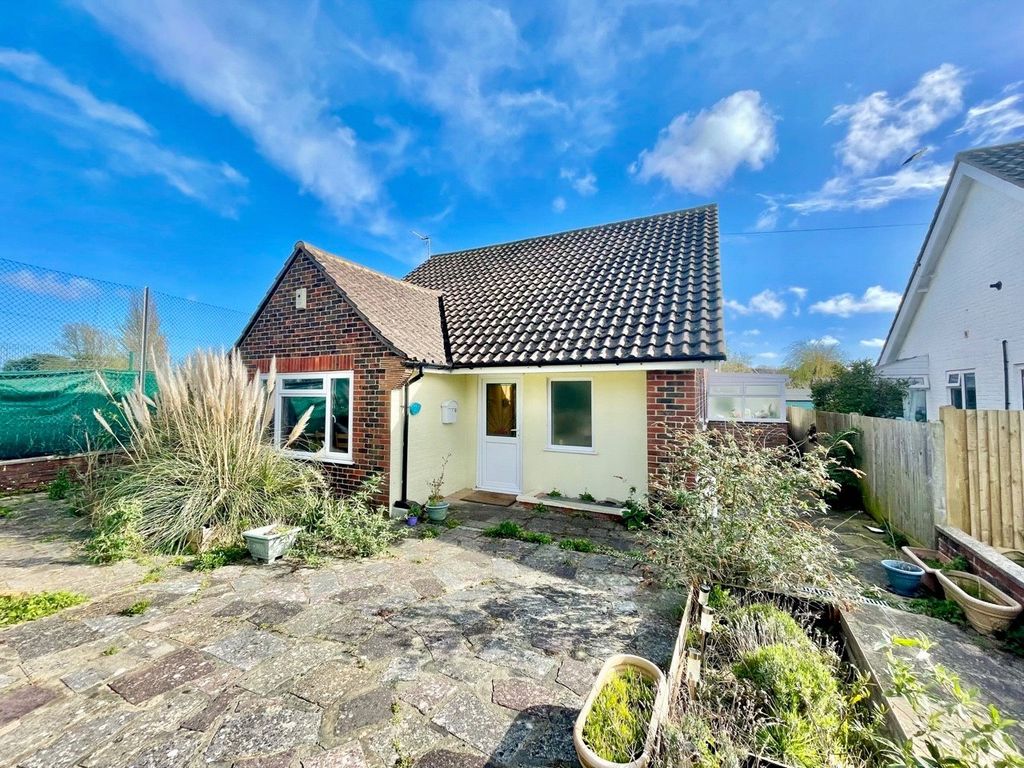 3 bed bungalow for sale in Lindfield Road, Eastbourne, East Sussex BN22