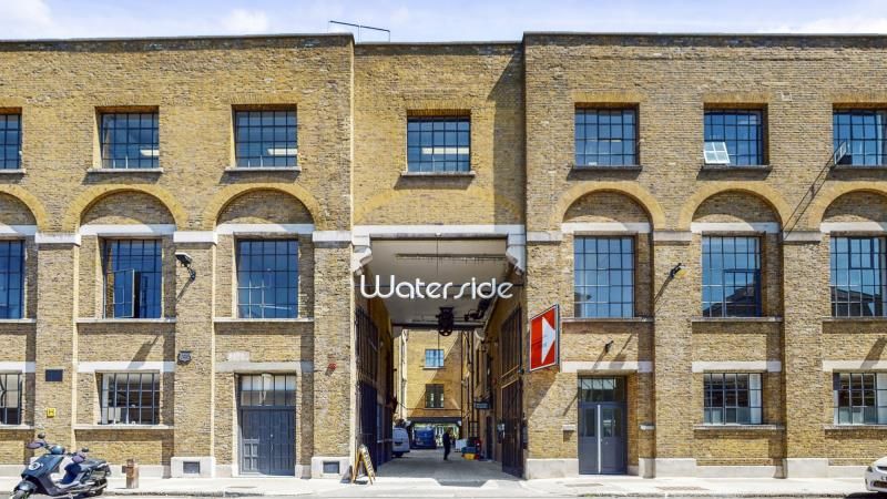 Level Unit 11, Waterside, 44-48, Wharf Road, London N1  