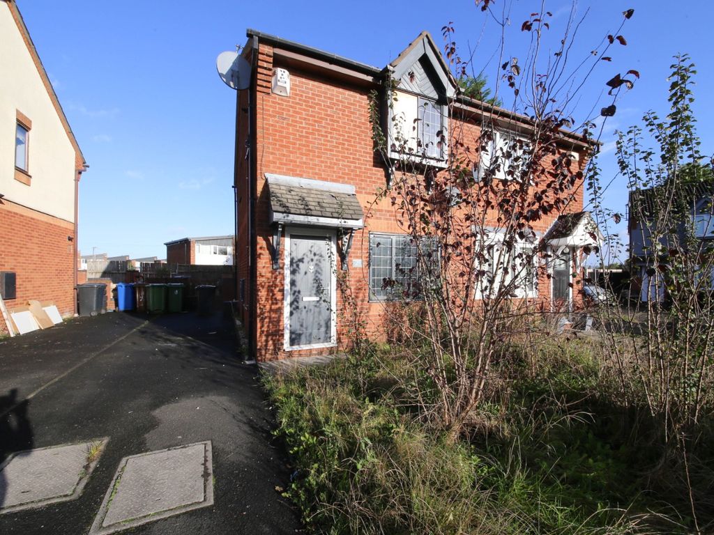 2 bed semidetached house for sale in Longfellow Close, Wigan