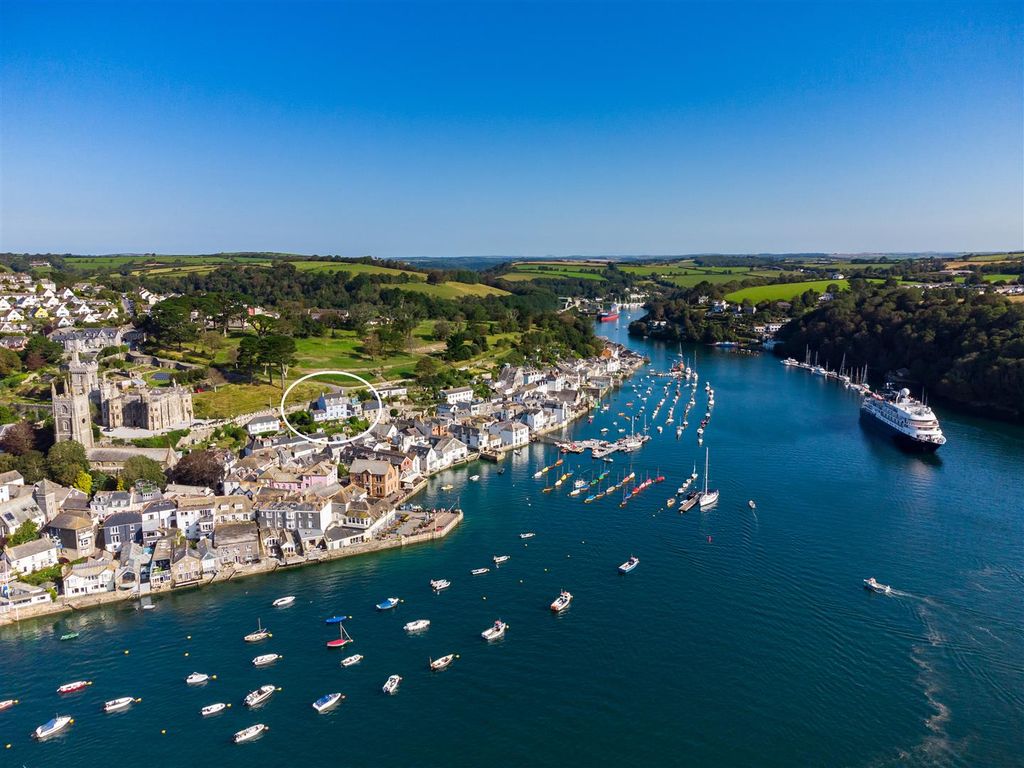 6 bed detached house for sale in Bull Hill, Fowey PL23, £1,850,000 Zoopla