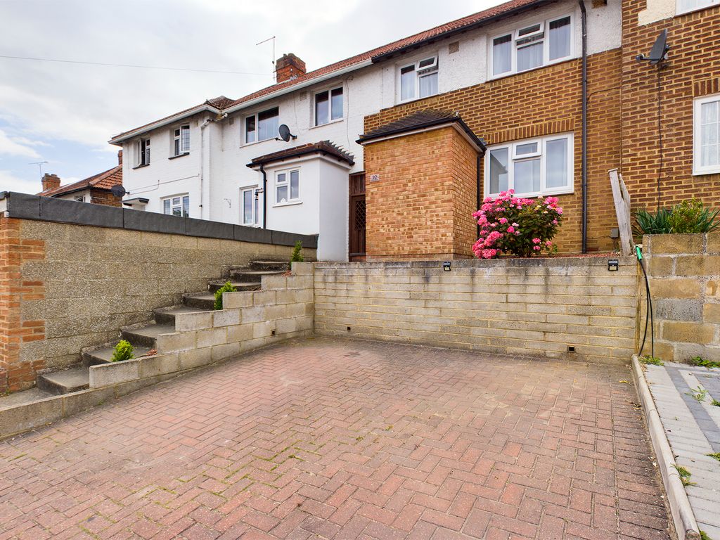 3 bed terraced house for sale in Elaine Avenue, Strood, Rochester ME2