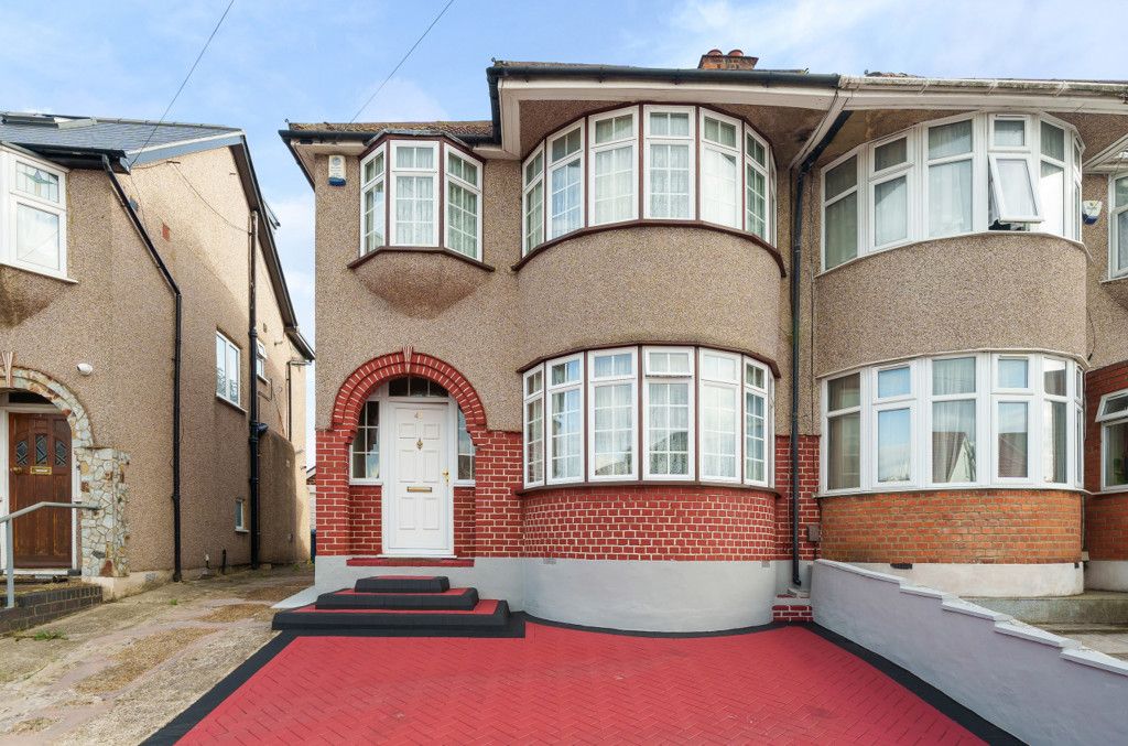 3 bed semidetached house for sale in The Heights, Northolt, Middlesex