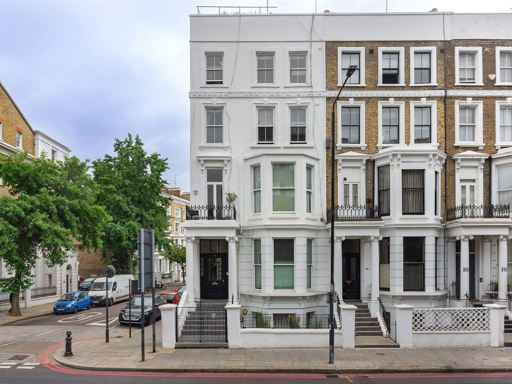 2 bed flat for sale in Earls Court Road, Kensington, London W8 Zoopla