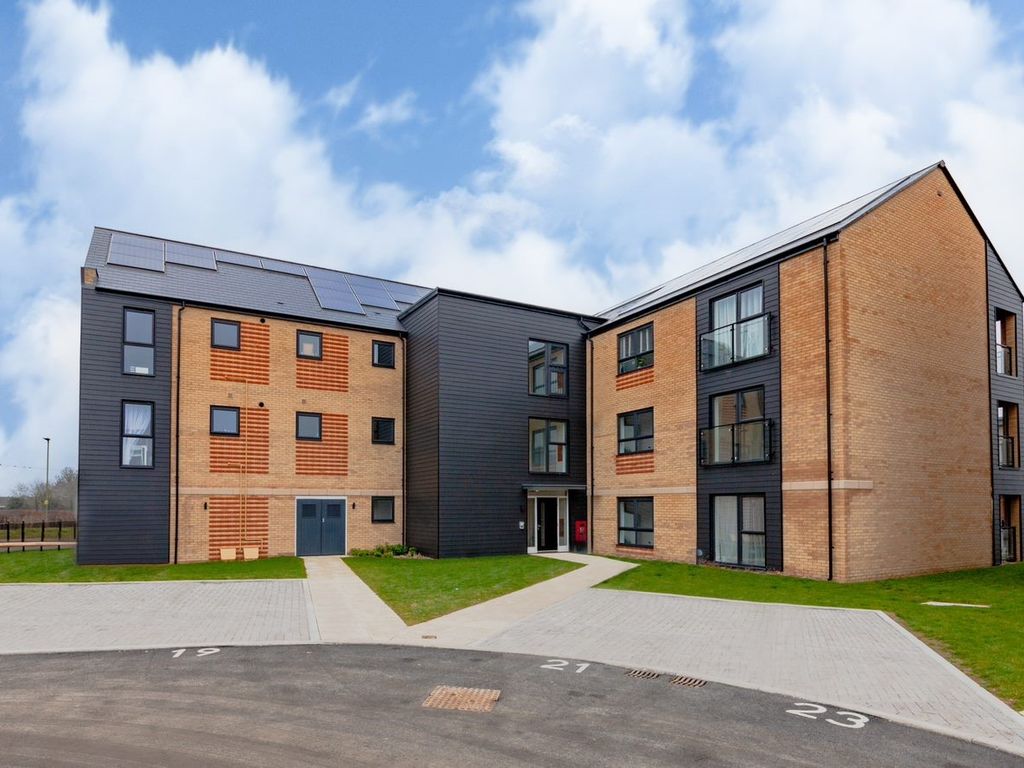 2 bed flat for sale in Larkhill, Wantage OX12 Zoopla