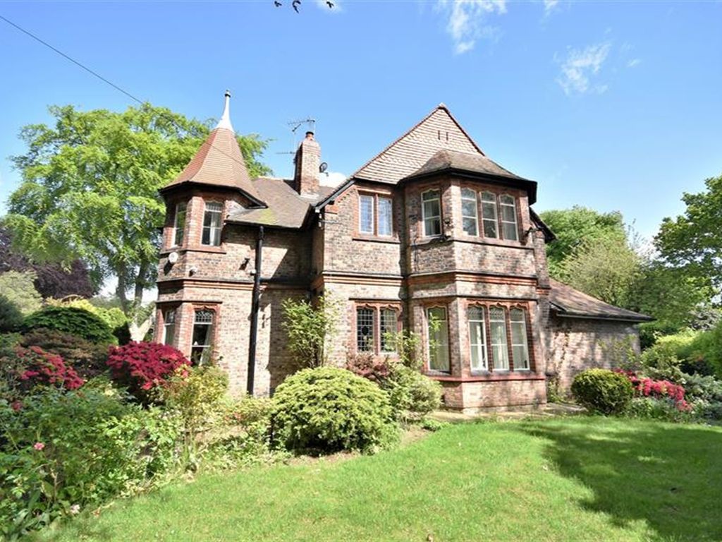 6 bed detached house for sale in Balmoral Road, Grappenhall, Warrington