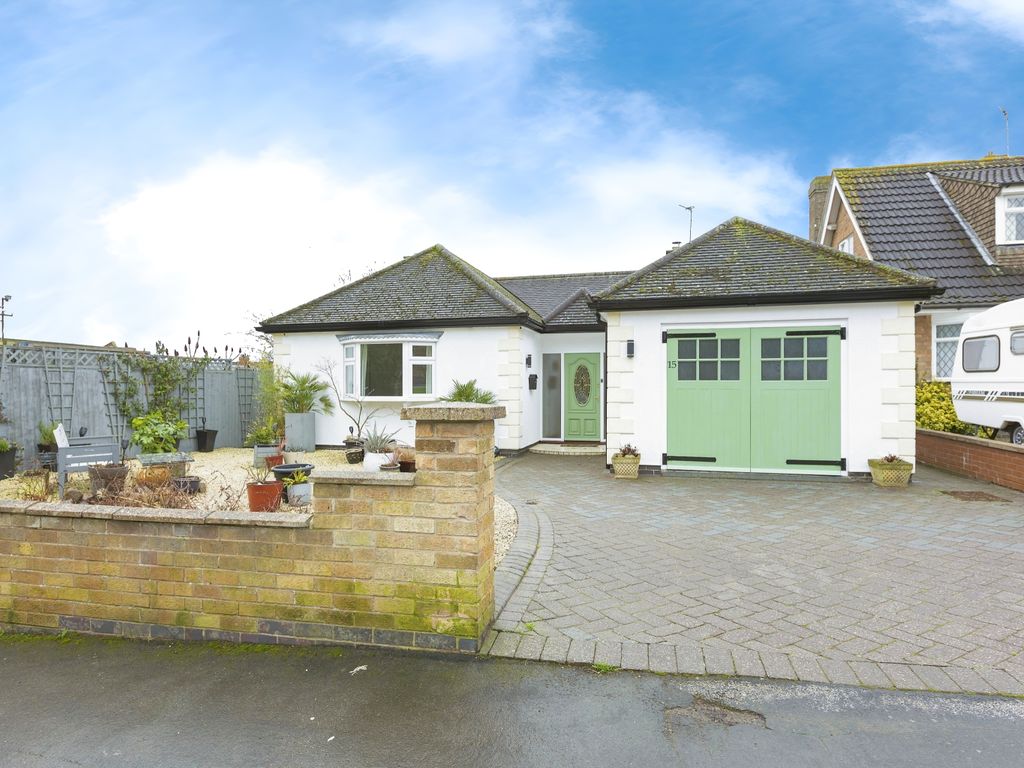 4 bed bungalow for sale in Park Road, Sileby, Loughborough
