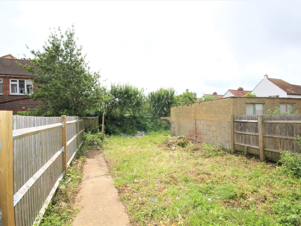 5 bed flat for sale in Portland Road, Hove BN3, £425,000 Zoopla