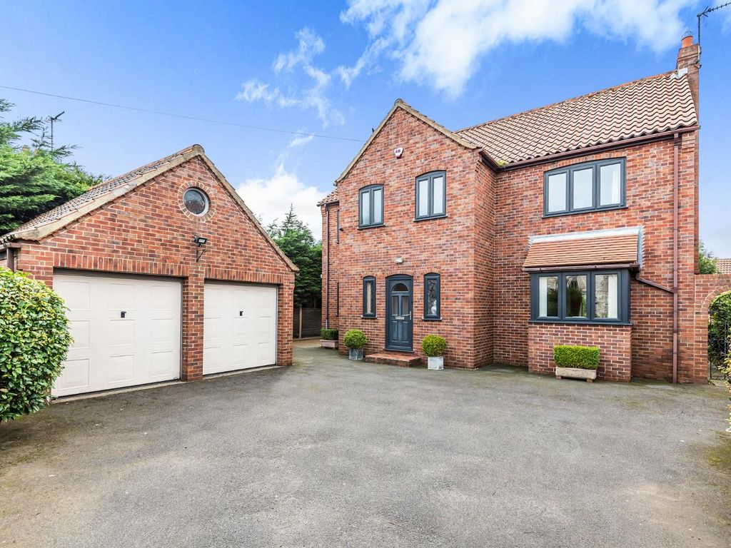 4 bed detached house for sale in Sheep Dyke Lane, Hunmanby, Filey YO14