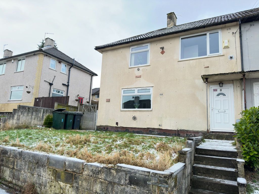3 bed semidetached house for sale in Sandfield Road, Idle, Bradford