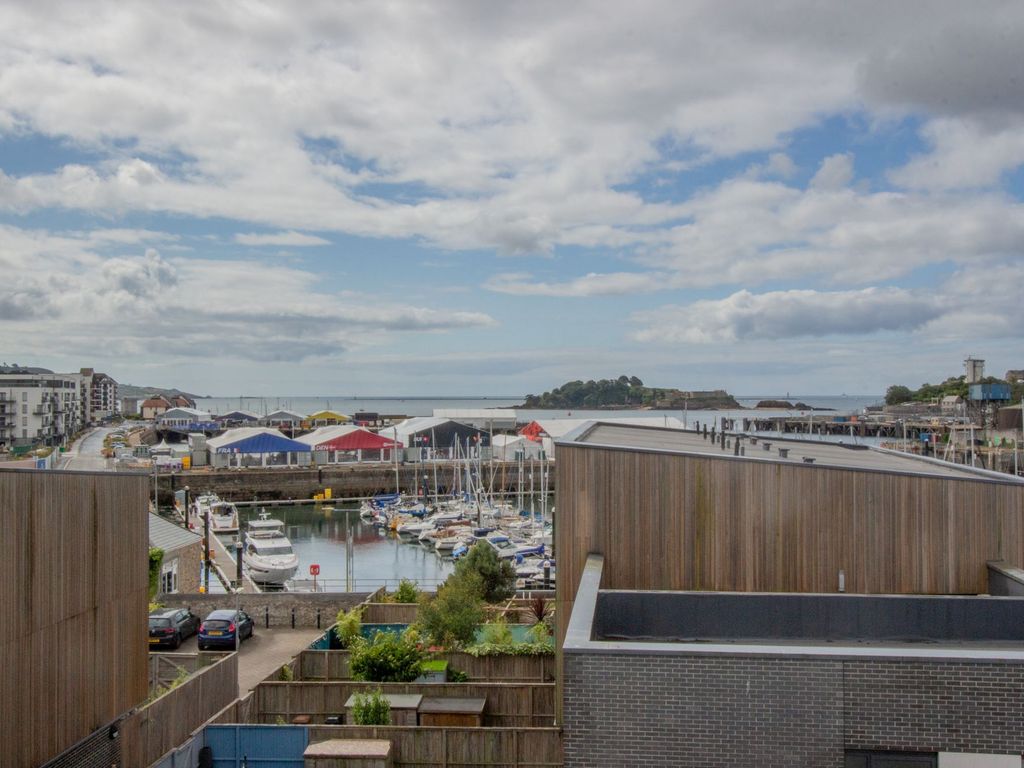 2 bed flat for sale in Hobart Street, Millbay, Plymouth PL1 Zoopla