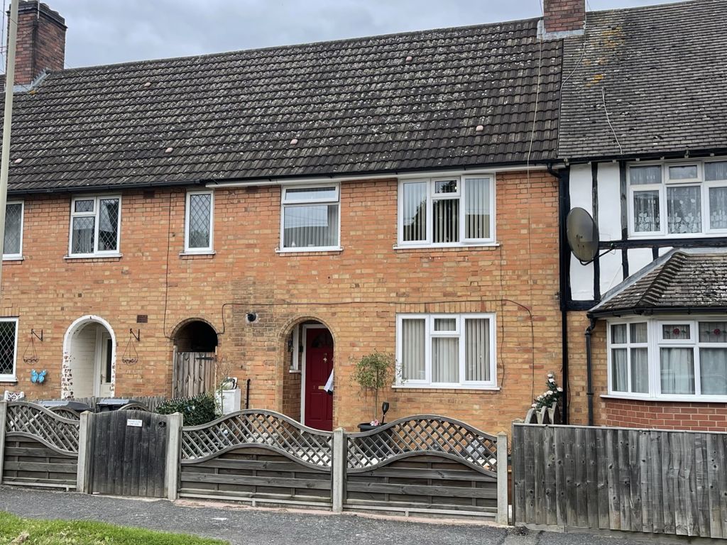 3 bed terraced house for sale in Digby Close, Western Park LE3, £