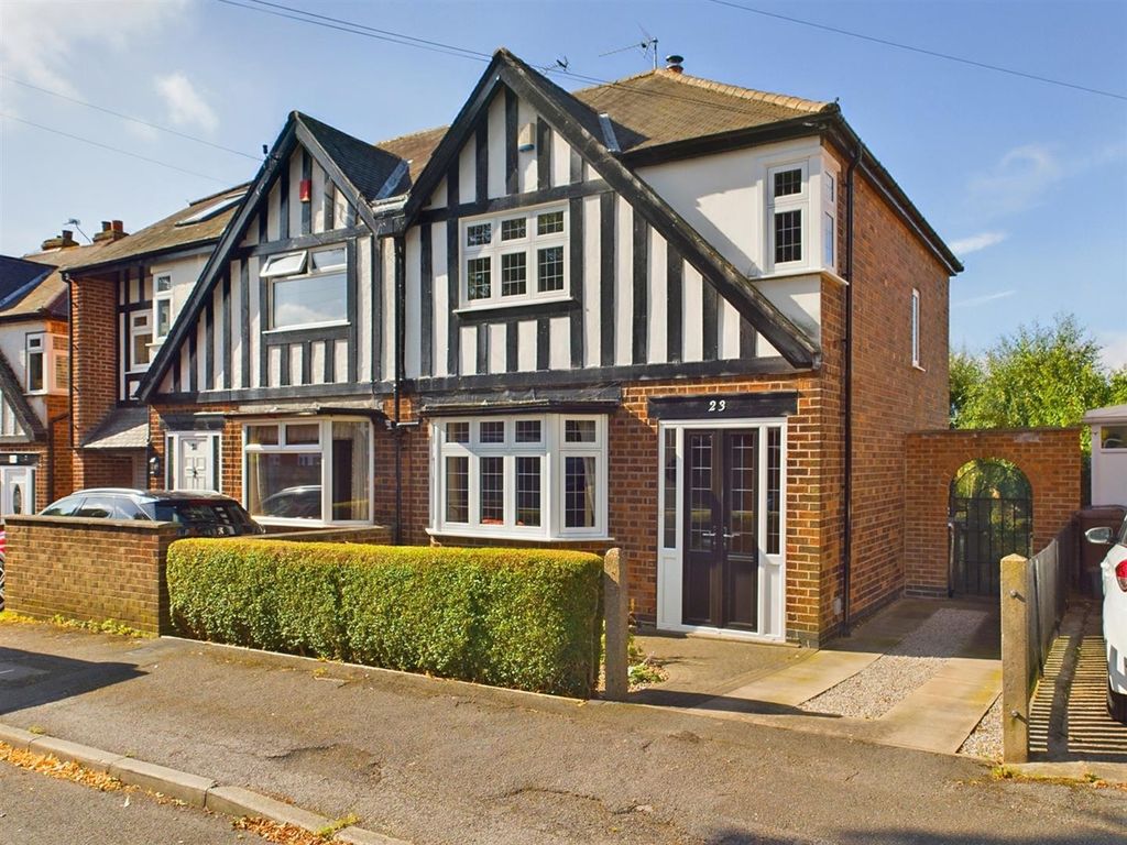 3 bed semidetached house for sale in Newstead Avenue, Mapperley